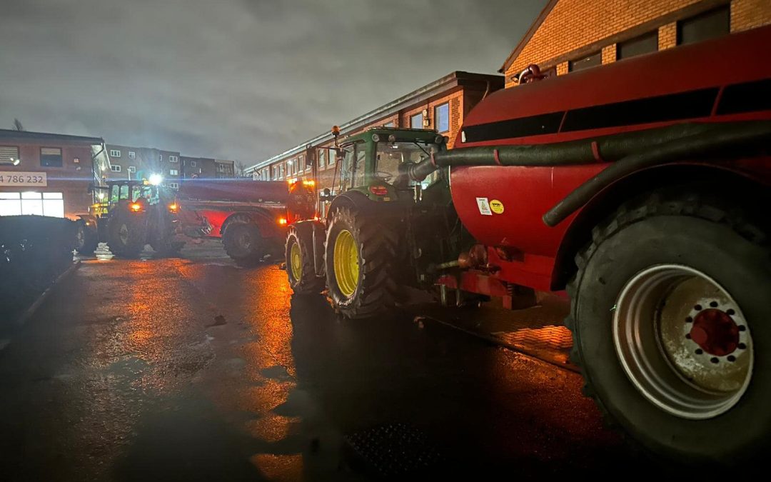 When your tanker arrives on site to work as part of a larger team managing the flood risk of a burst water main, to find these big boys pottering around assisting!