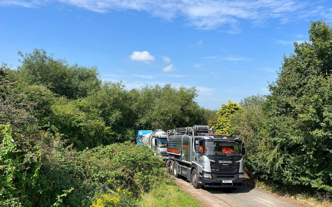 Works continue today for our confined space teams along with several tanker crews emptying a large underground tank.