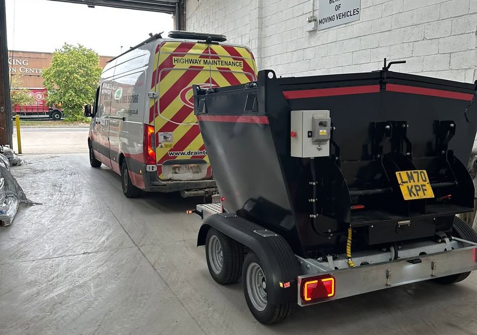 Good to see our new hot box going out to collect its first load of base and topping for a job in Witney.