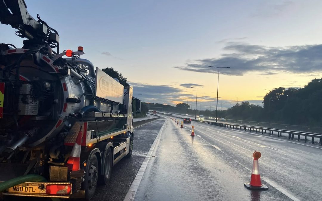 One of our water recycling tanker teams has been working nights throughout the week, supporting a major highways project in the South East.