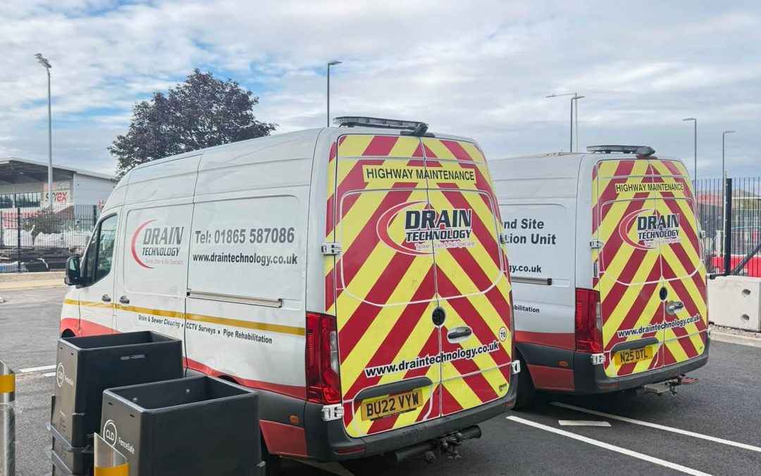 Today we have teams working in Bristol carrying out specialist manhole sealing works to address severe groundwater infiltration.